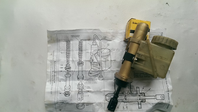 Clutch master rebuilt.jpg
