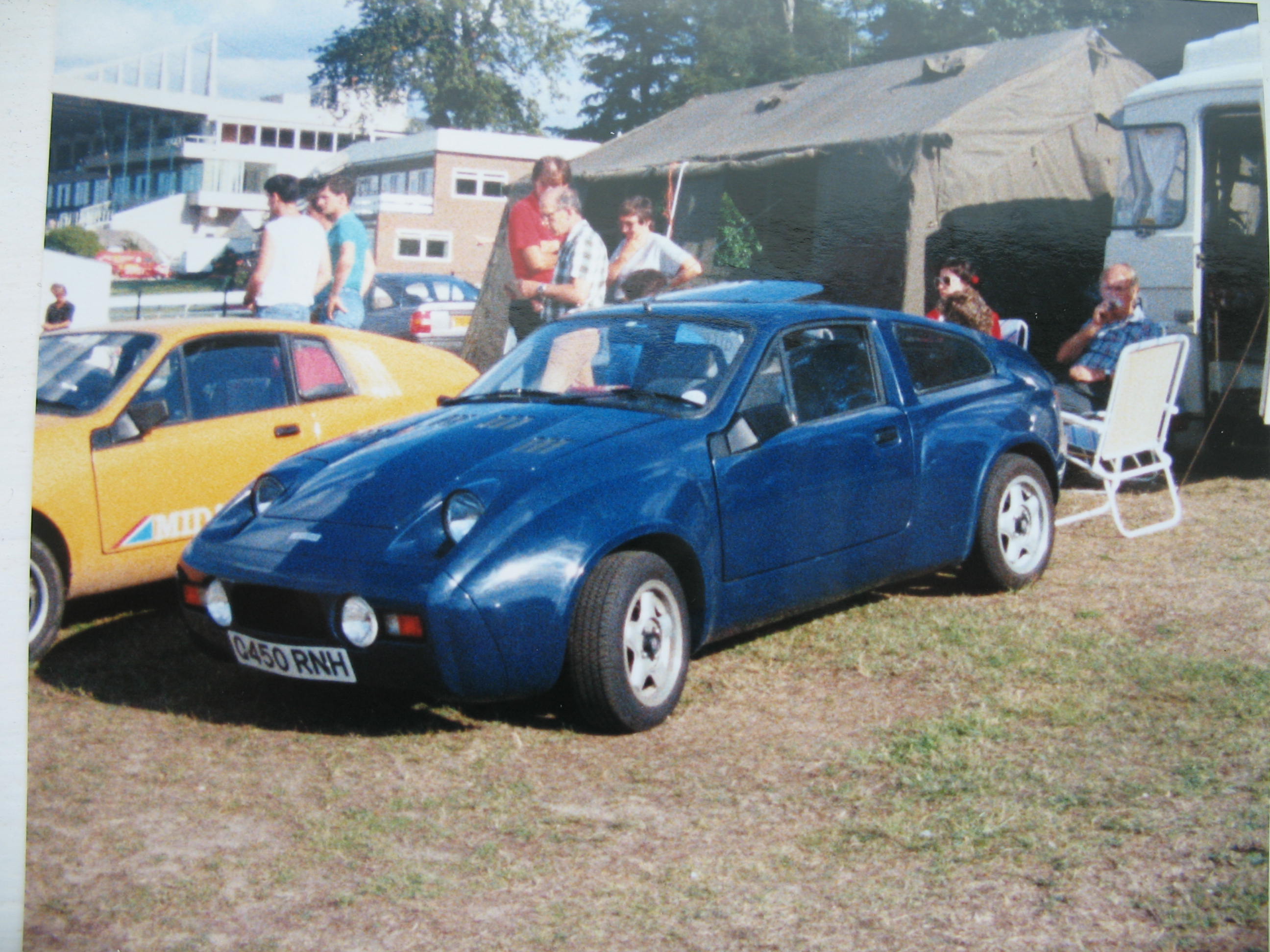 Sandown Park Mk3 blue.jpg