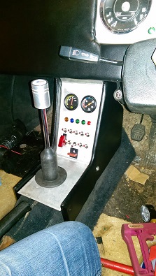 Centre console trimmed